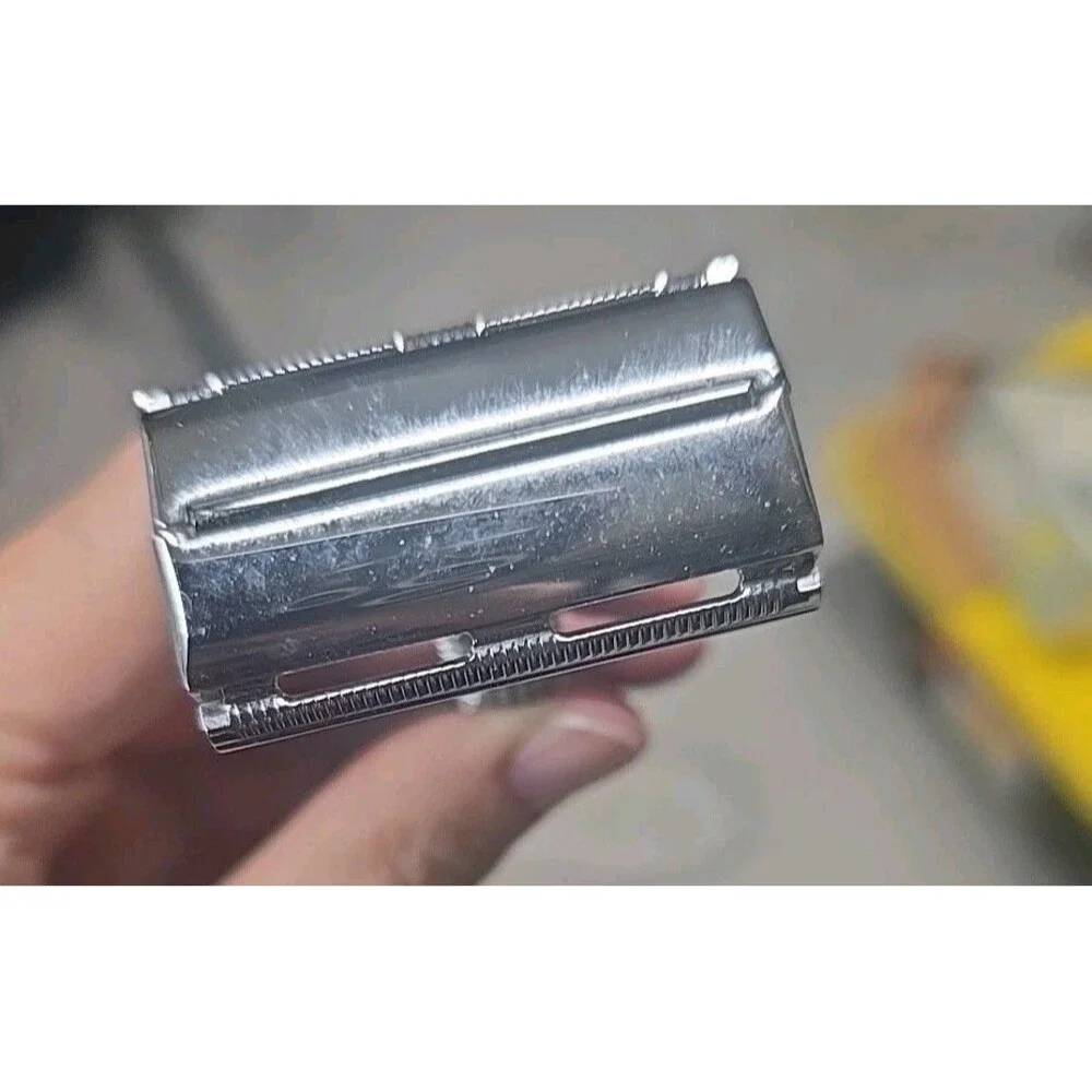 Van Der Hagen this razor